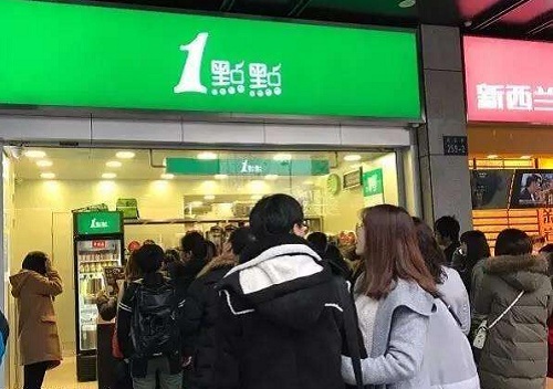 一(yi)點點奶茶市(shi)場(chang)前(qian)景分(fēn)析